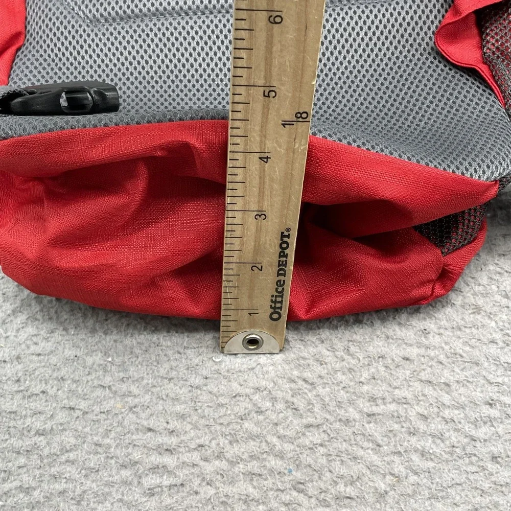 Eddie Bauer Sling Backpack Medium Red Hiking Camping Travel Workwear Gorpcore‎